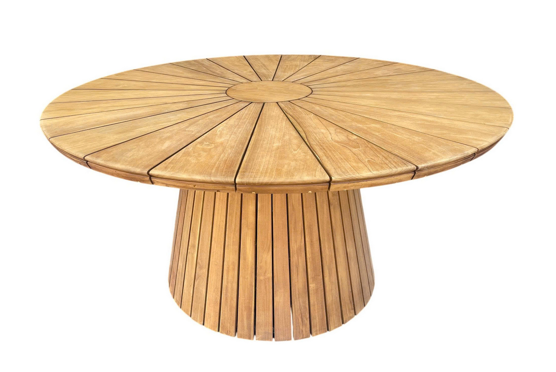 43101 ARO dining table_web 00001